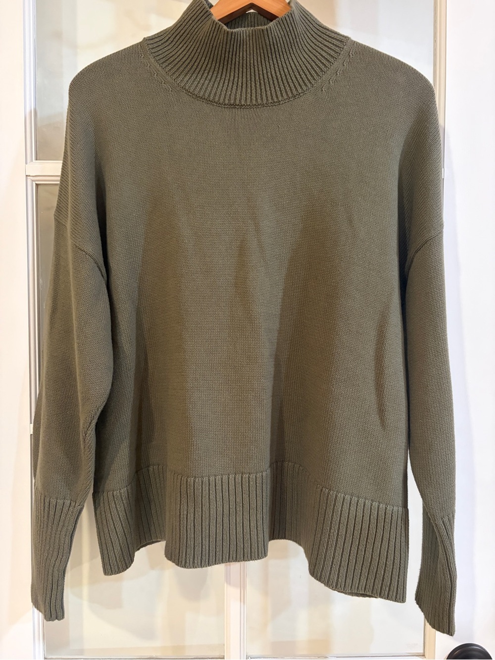 Gap Women’s Ribbed Mock Neck Sweatshirt Pullover Cozy Casual Minimalist Top XL